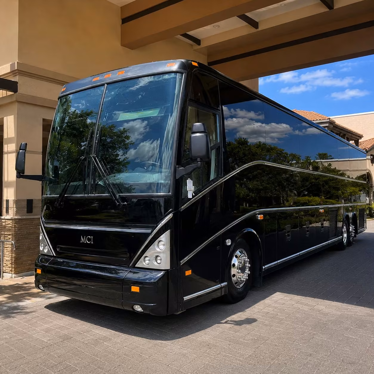 let charterbusrentalhighpointnc com handle concert night transportation to coastal credit union music park